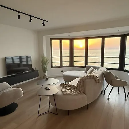 Sealevel 9, Wellness Seafront Appartement